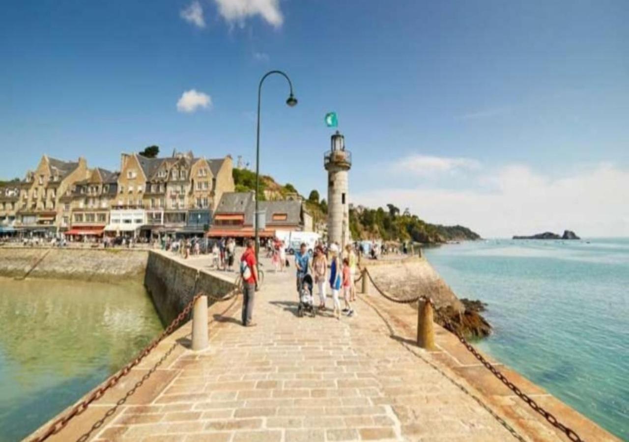 La Belle Mer By Mrodbnb - Appart Neuf - Vue Mer - 25M Plage & Resto - Cine - Cheminee - Popcorn Cancale Exterior foto